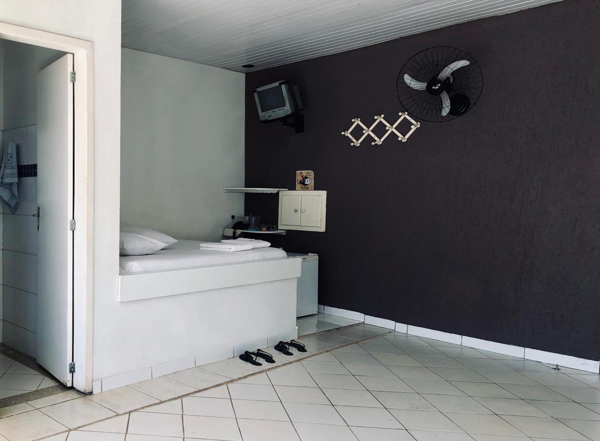Motel Anonimus Passo Fundo Kamer foto